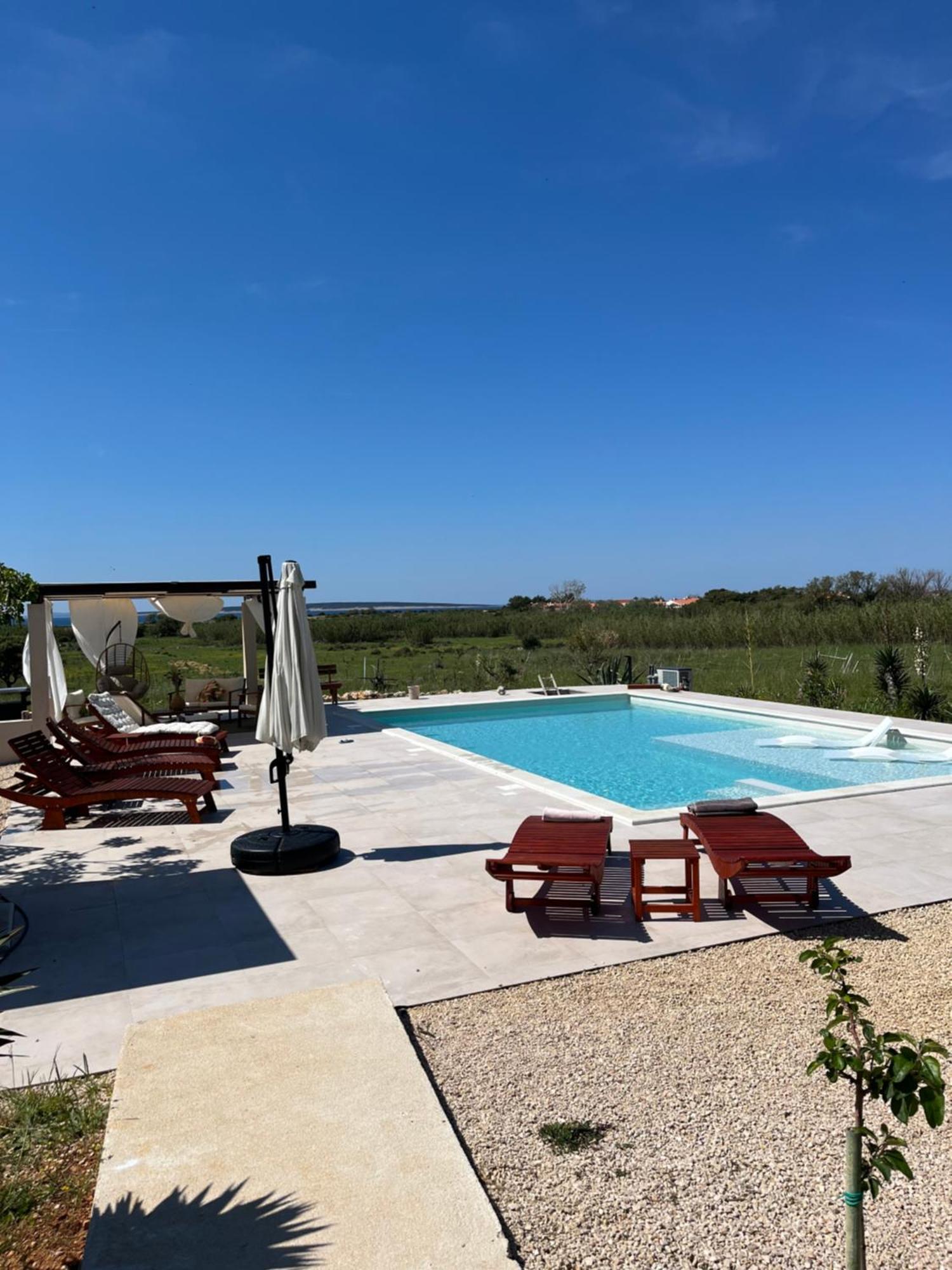 Villa Slatina Near Zrce Beach โนวาลยา ภายนอก รูปภาพ